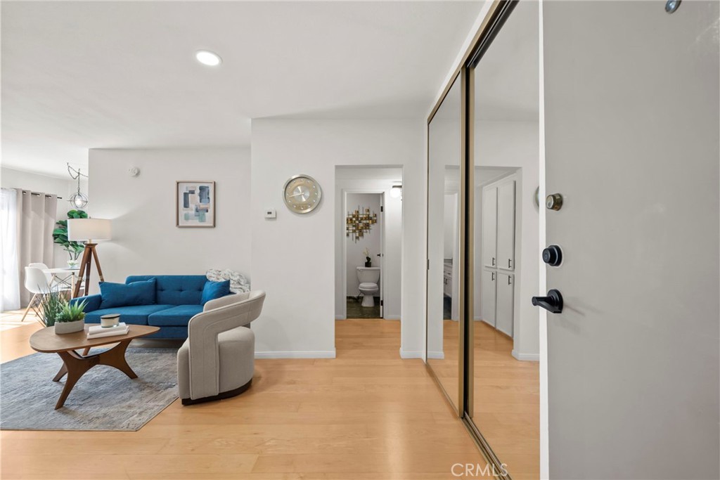 1735 Fuller 425