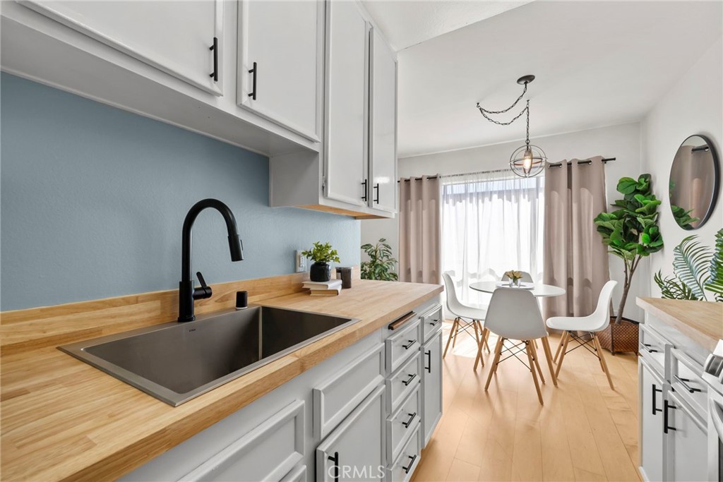1735 Fuller 425