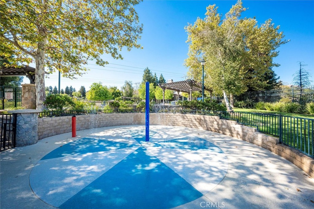 Cedarpoint@Northlake (CDPT) - Residential