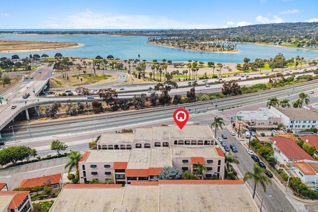2727 Morena Boulevard 202