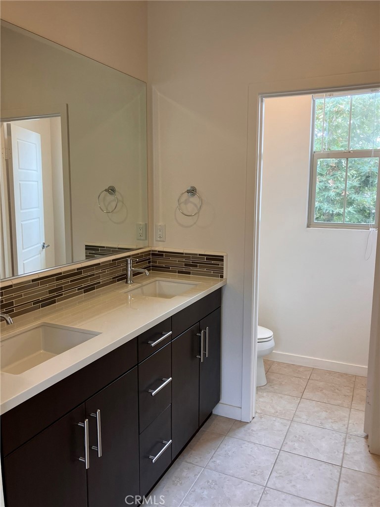 BROOKLAND (BKBRK) - Residential Lease