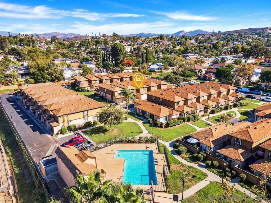 Lakeside - Residential