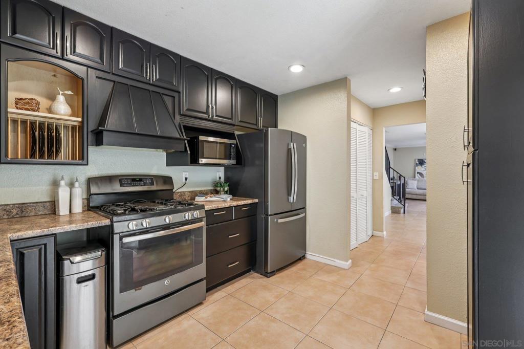 Lakeside - Residential