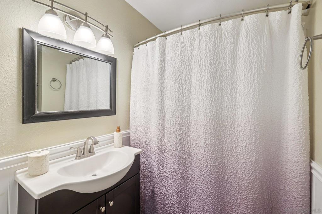 Lakeside - Residential