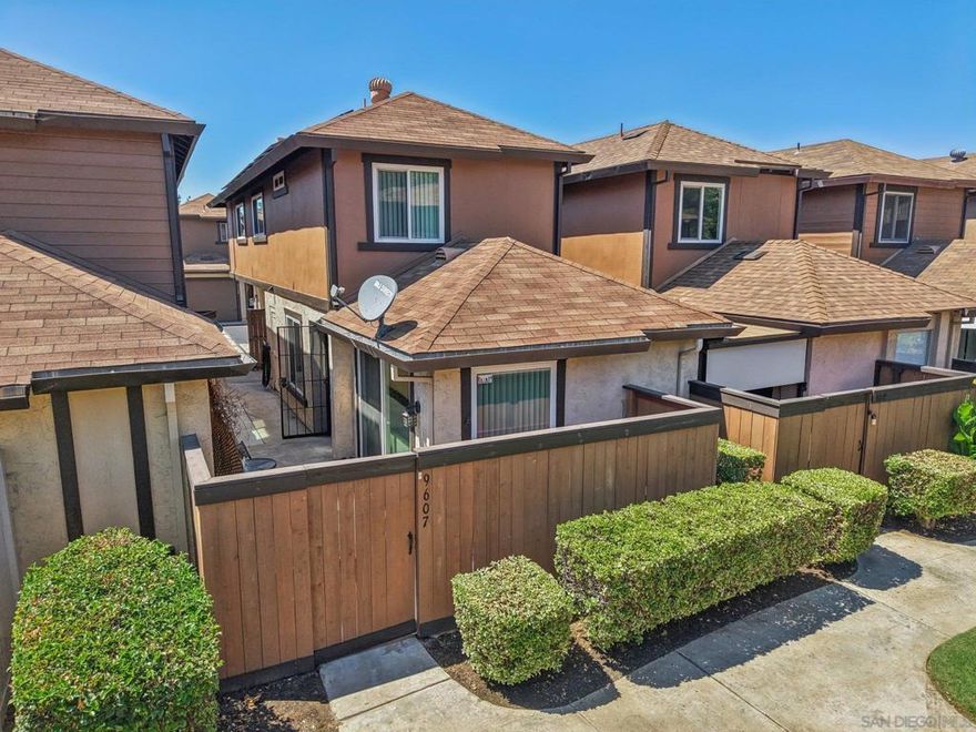 A great opportunity to own a well maintained 3 bedroom 2.5 bath home in Lakeside with modern features, low HOA and an unbeatable location for the price! Inside you will find a spacious layout that is perfect for both relaxing and entertaining. Recent improvements include a brand new $39,000 HVAC system and Tesla solar panels for energy efficiency. The private outdoor space is ideal for barbecues or gatherings with family and friends.The home offers two parking spaces with one garage spot featuring an epoxy floor and a second parking space located right next to the garage and near the entry for added convenience. The low HOA fee gives you access to the community pool and spa and also covers water and trash service.The location is close to shopping, dining and freeway access. In just 30 minutes you can be at San Diego beaches, Downtown and popular attractions. Don't miss the opportunity to have your own slice of San Diego Real Estate!!