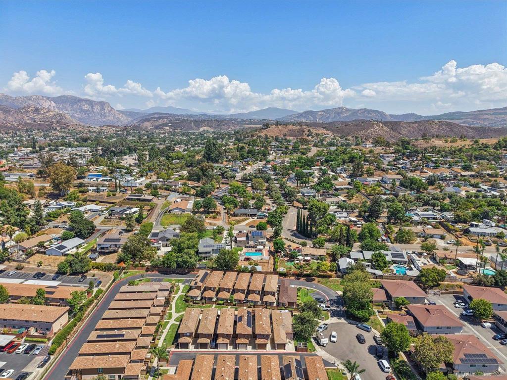 Lakeside - Residential