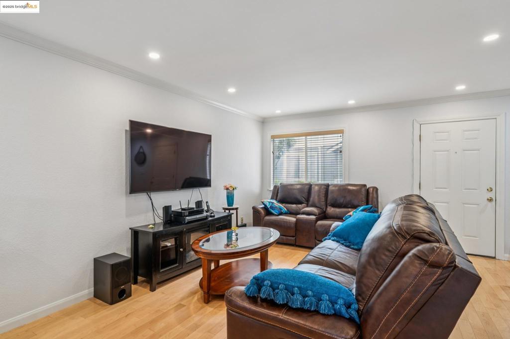CHERRYLAND AREA - Residential