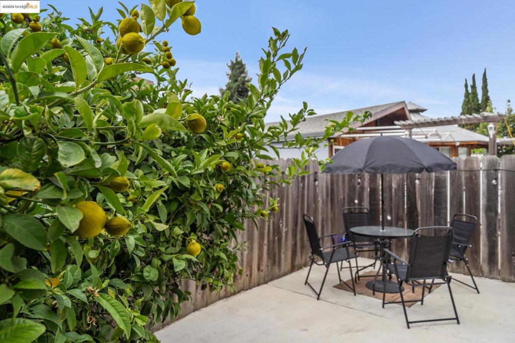 CHERRYLAND AREA - Residential