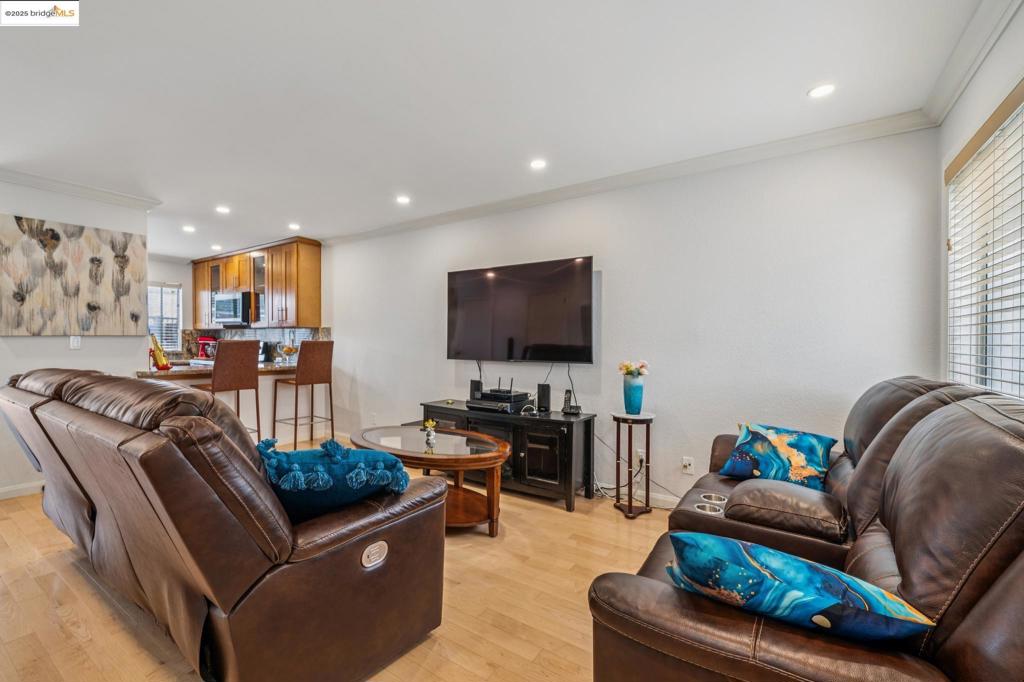 CHERRYLAND AREA - Residential