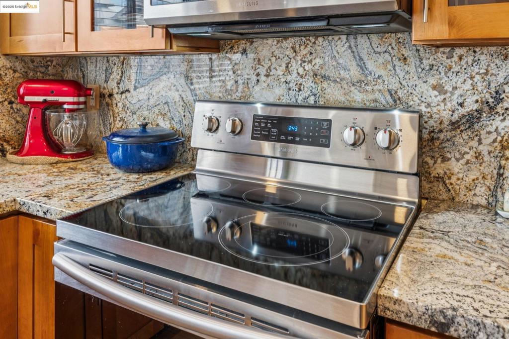 CHERRYLAND AREA - Residential
