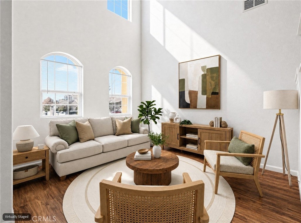 1463 Esplanade