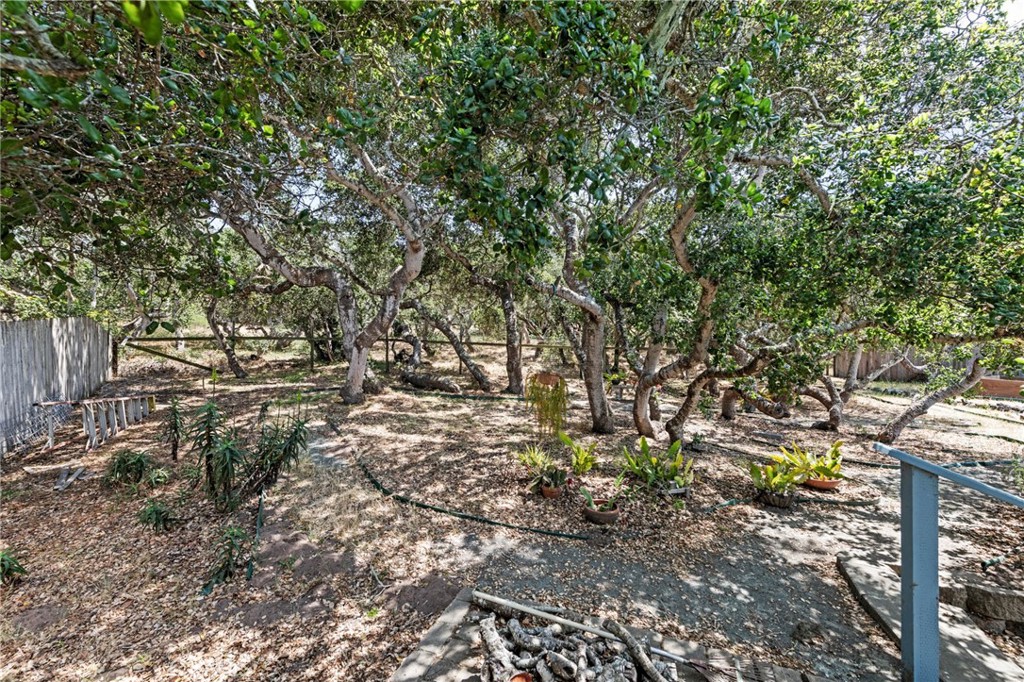 Bay Oaks(550) - Residential