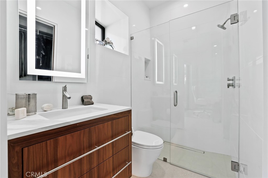 Huntington Seacliff (HSEA) - Residential
