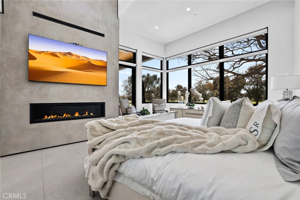 Huntington Seacliff (HSEA) - Residential