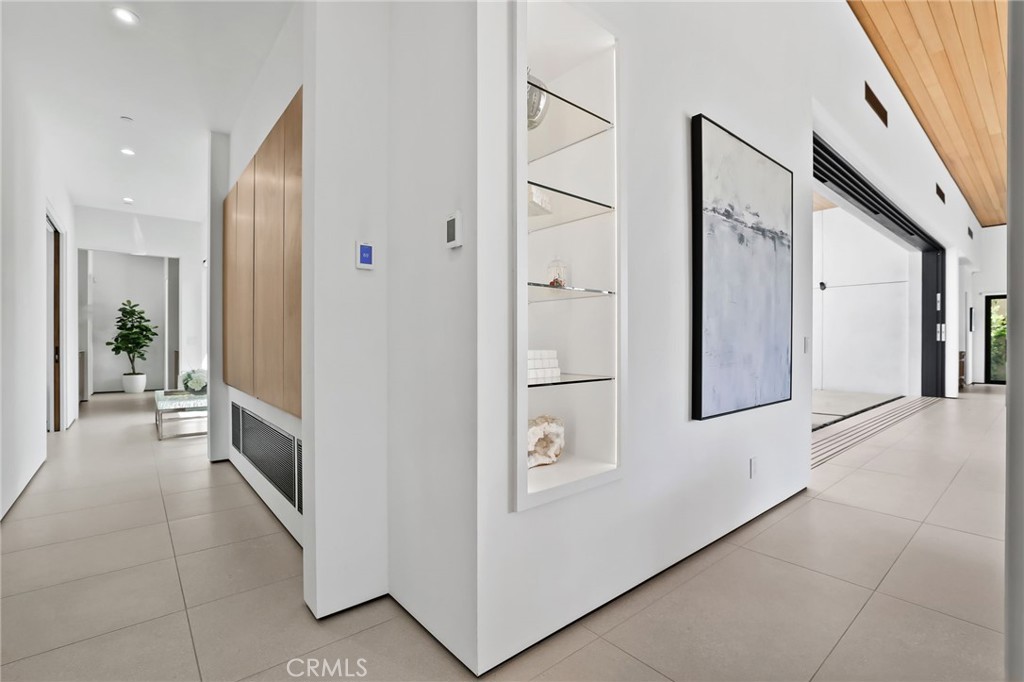 Huntington Seacliff (HSEA) - Residential