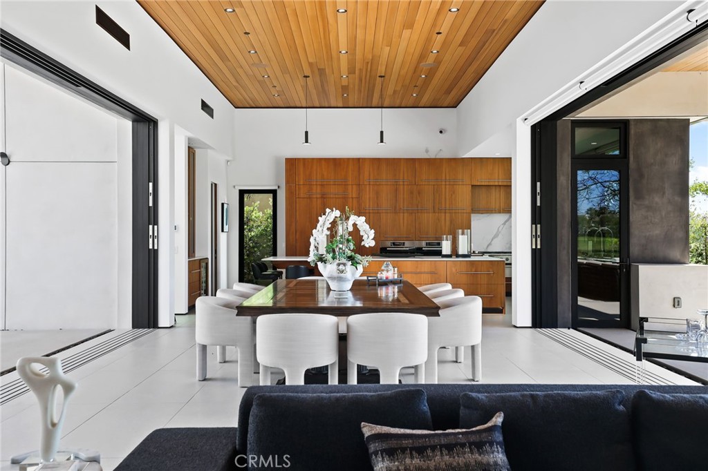 Huntington Seacliff (HSEA) - Residential