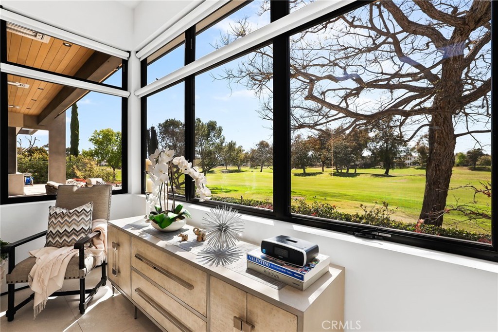 Huntington Seacliff (HSEA) - Residential