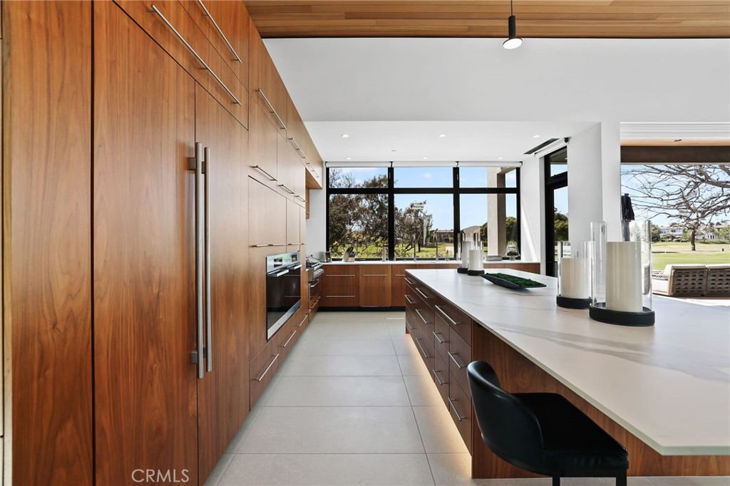 Huntington Seacliff (HSEA) - Residential