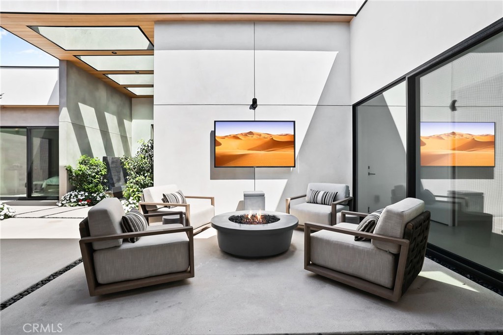 Huntington Seacliff (HSEA) - Residential