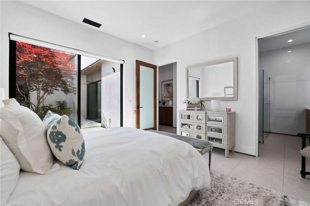 Huntington Seacliff (HSEA) - Residential