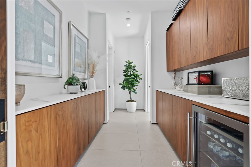 Huntington Seacliff (HSEA) - Residential