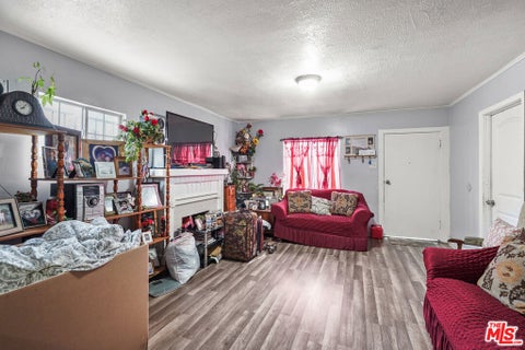 Tiny photo for 5837 4th Avenue, Los Angeles, CA 90043 (MLS # 26103055)