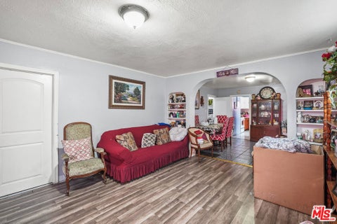Tiny photo for 5837 4th Avenue, Los Angeles, CA 90043 (MLS # 26103055)