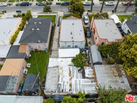 Tiny photo for 5837 4th Avenue, Los Angeles, CA 90043 (MLS # 26103055)