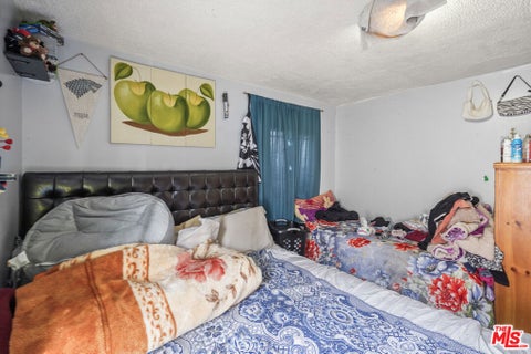 Tiny photo for 5837 4th Avenue, Los Angeles, CA 90043 (MLS # 26103055)