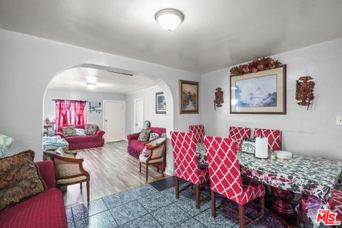 Tiny photo for 5837 4th Avenue, Los Angeles, CA 90043 (MLS # 26103055)