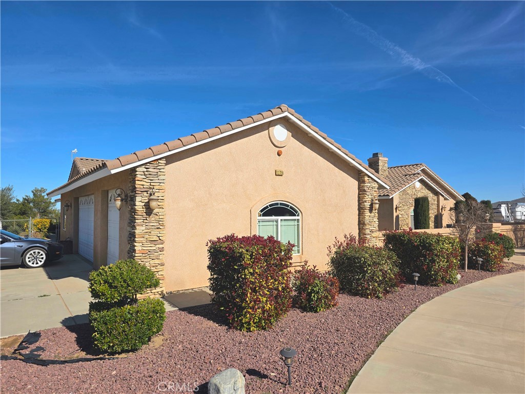 12720 Farmington Street