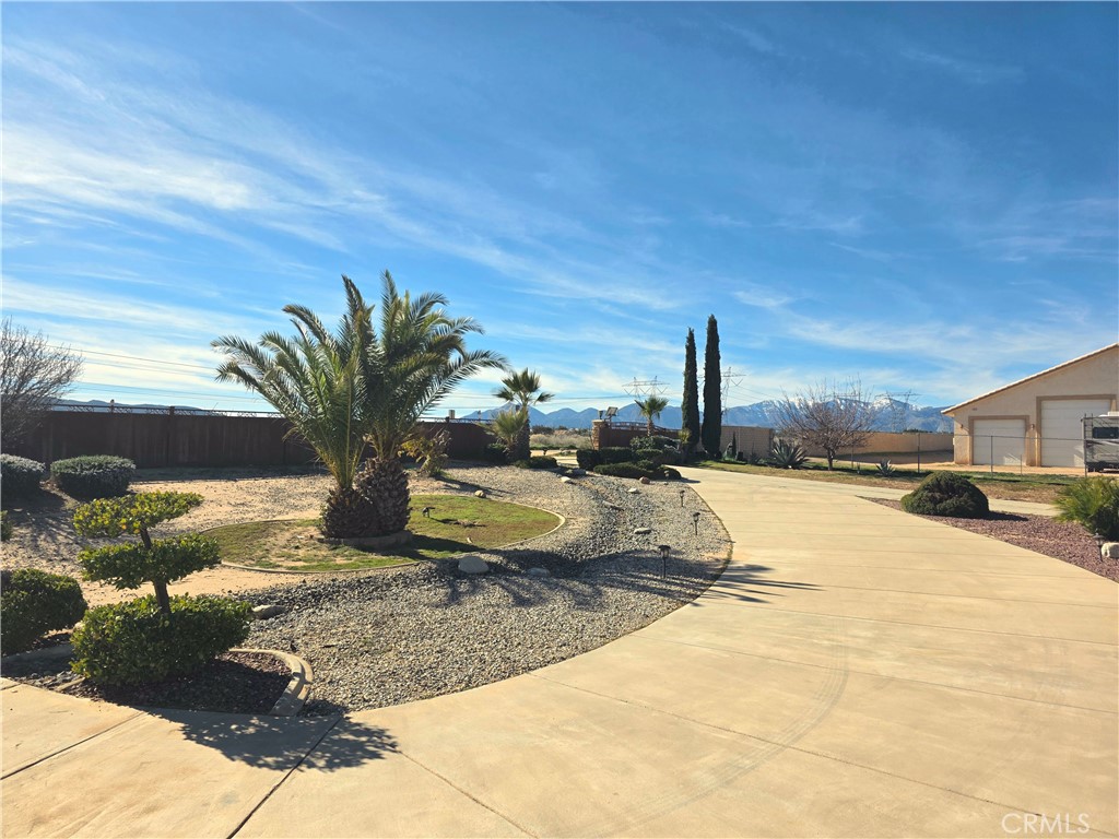 12720 Farmington Street