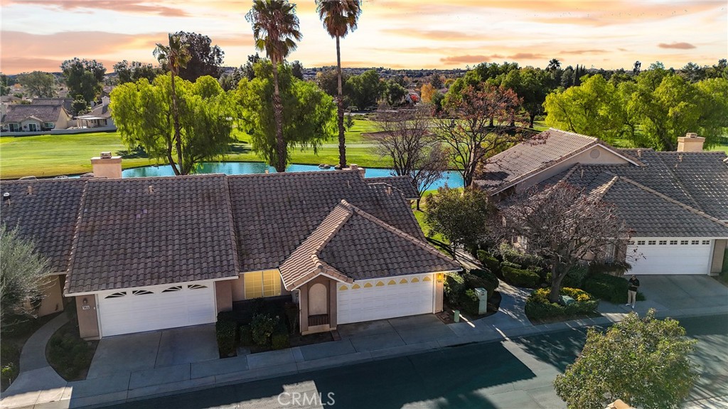 SUN LAKES COUNTRY CLUB - Residential