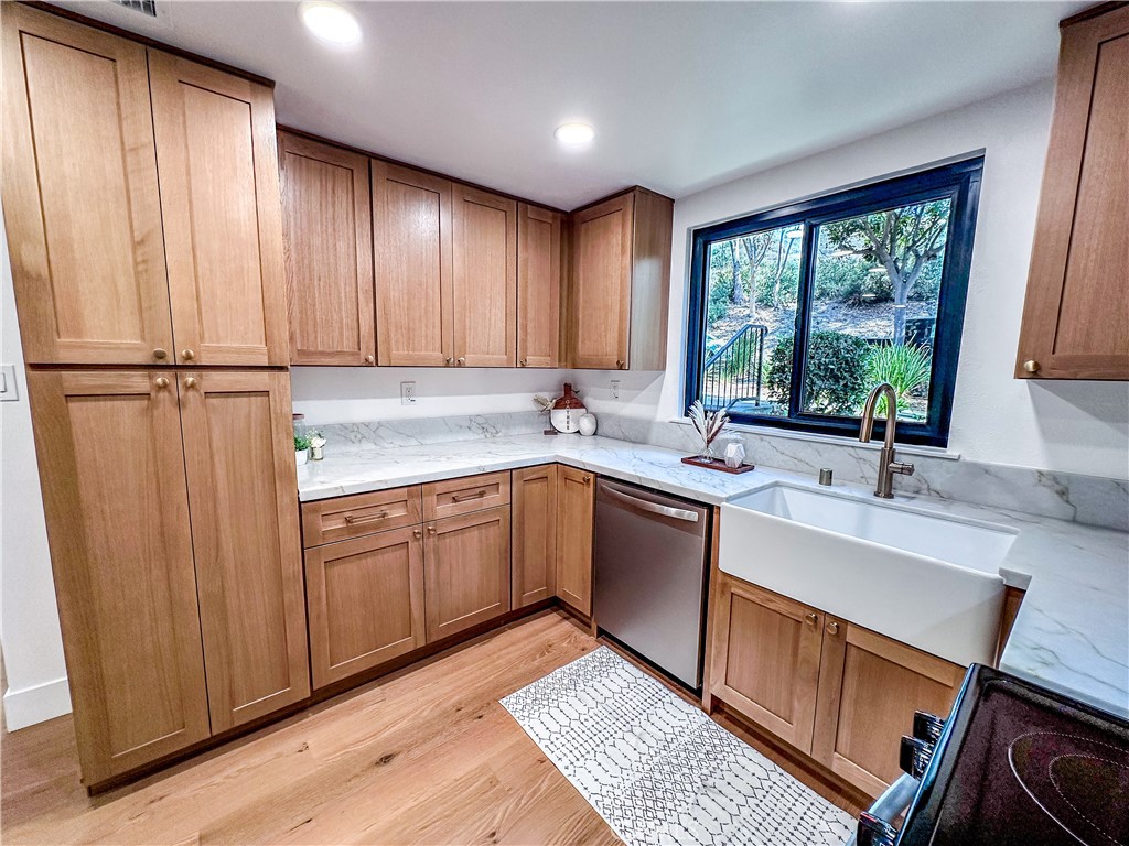 31281 E Nine Drive 25F