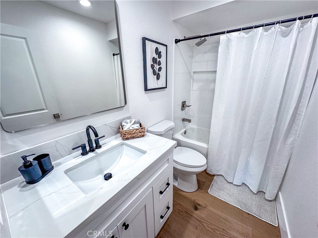 East Nine (EN) - Residential