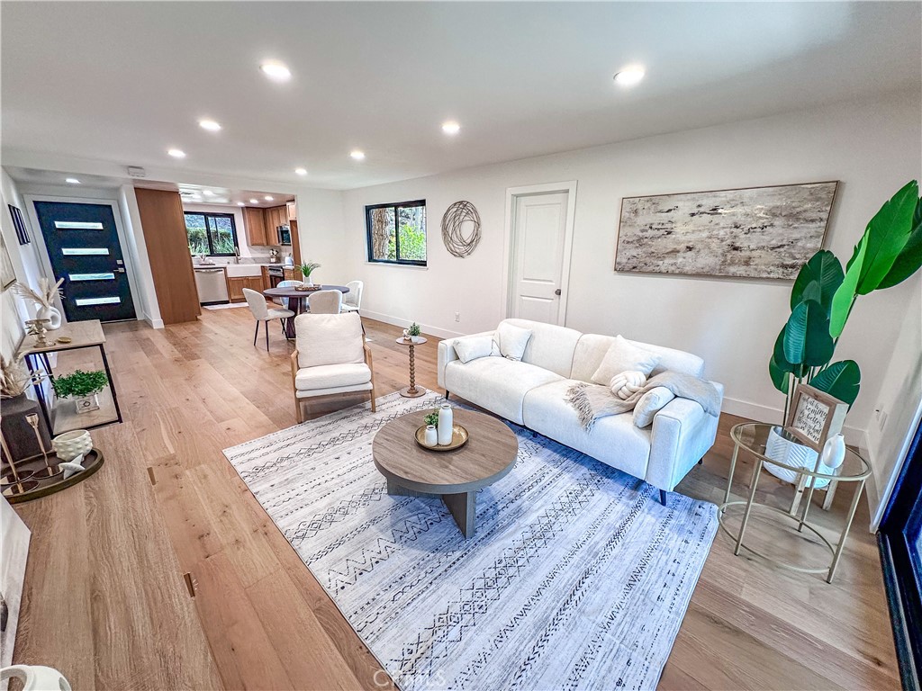 East Nine (EN) - Residential