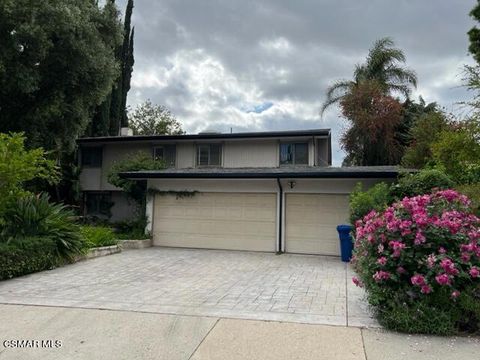 Photo of 7251 Bernadine Avenue, Canoga Park, CA 91307 (MLS # 223002182)