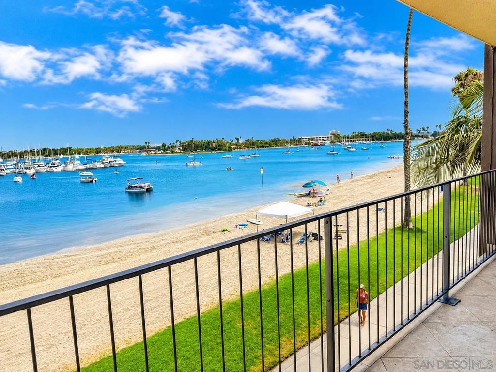 3468 Bayside E