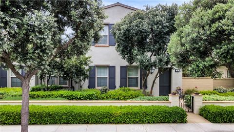 38 Upperbend Irvine CA 92618