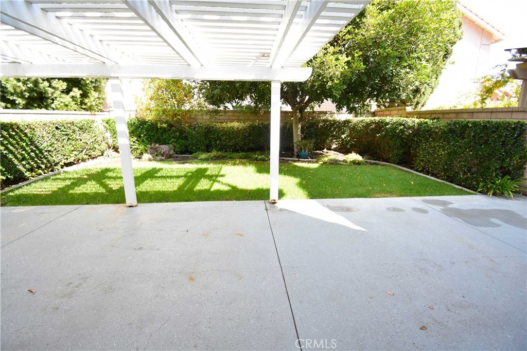 24411 Silver Spur Ln