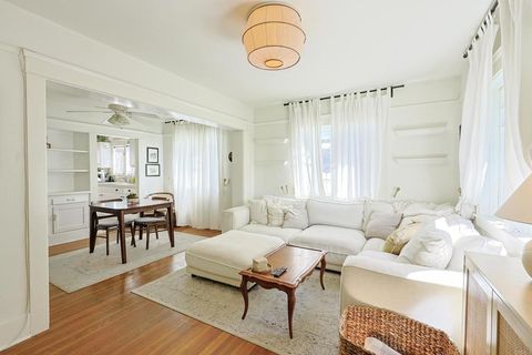 1526 Van Buren Avenue San Diego CA 92103