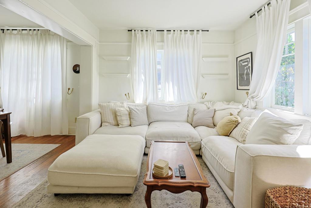 1526 Van Buren Avenue