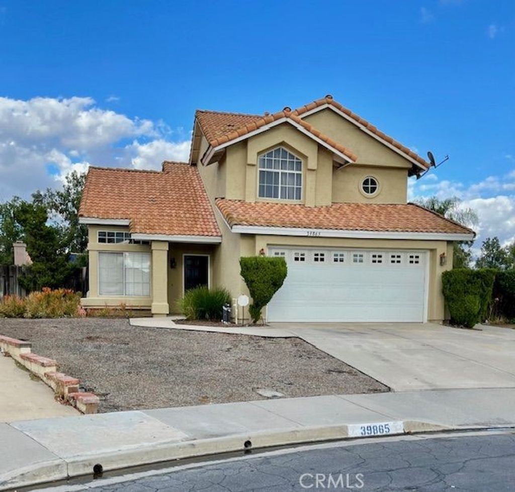 Photo of 39865 La Moria Corte, Murrieta, CA 92562 (MLS # OC25240698)