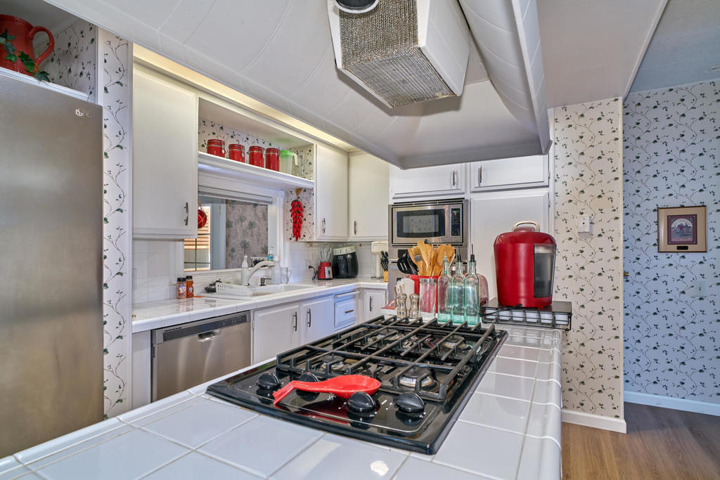 Tri Palm Estates - Manufactured In Park