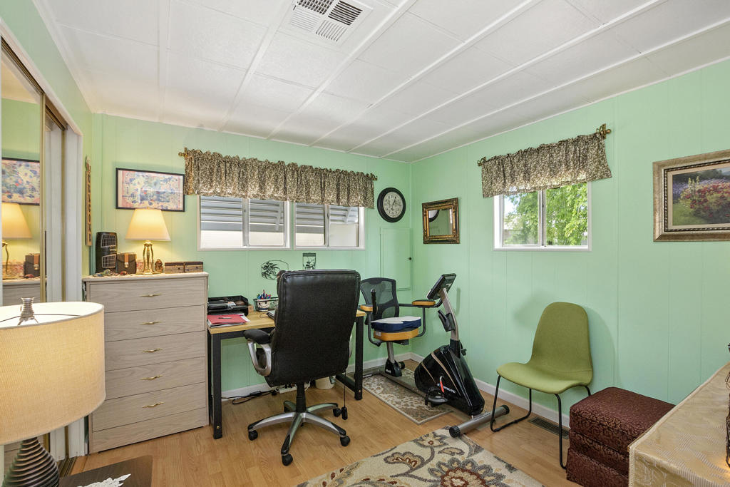 Ramon Mobile Park - Manufactured In Park