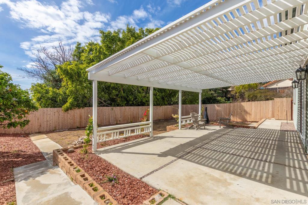 361 E Indian Rock Rd