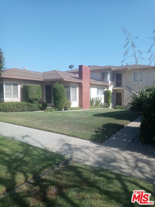 RARE FIND!!!! Beautiful and Exclusive TRIPLEX in UPPER LADERA HEIGHTS , which includes three 2 bedroom residences with 1.5 bath and formal diningrooms,hardwood floors, nice size kitchens and front unit includes a fireplace in the livingroom AND THE REAR UNIT INCLUDES A EXPANSIVE VIEW OF THE CITY AND THE MARINA. This triplex is just a few square feet shy of 4000sf. , not including 3 full size 2 CAR garages, WAITING TO BUILD YOUR SPACIOUS ADU WITH AN EXPANSIVE SOUTHERN VIEW OF LOS ANGELES.