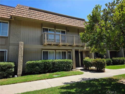 Photo of 10222 Indian River Court, Fountain Valley, CA 92708 (MLS # OC26128787)