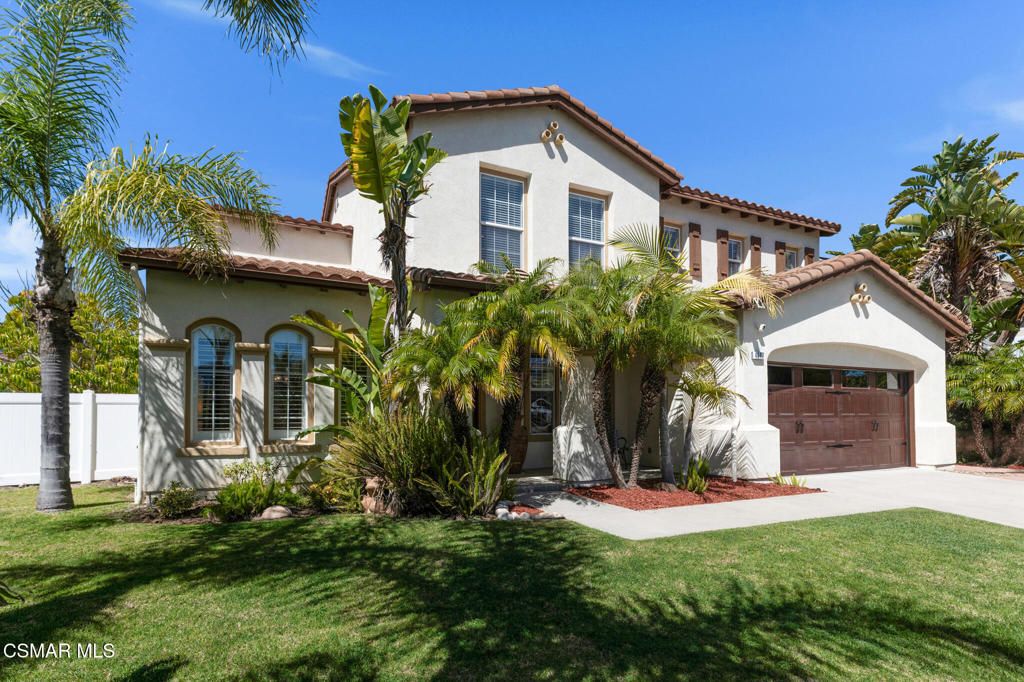 Photo of 4347 Via Entrada, Newbury Park, CA 91320 (MLS # 226001293)