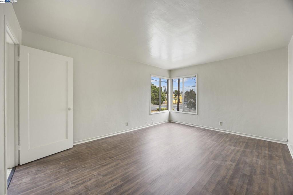 SOUTH BERKELEY - Residential Income